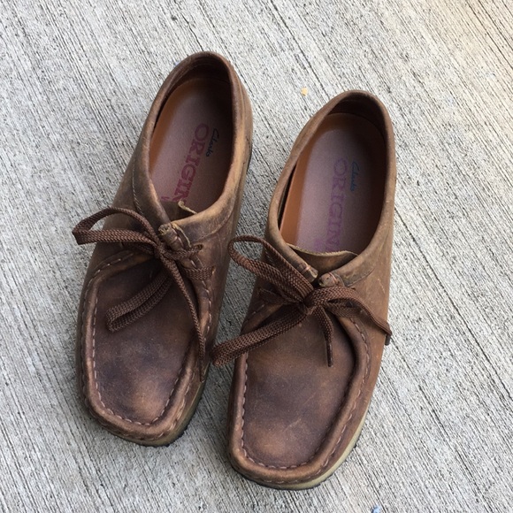 wallabees size 6